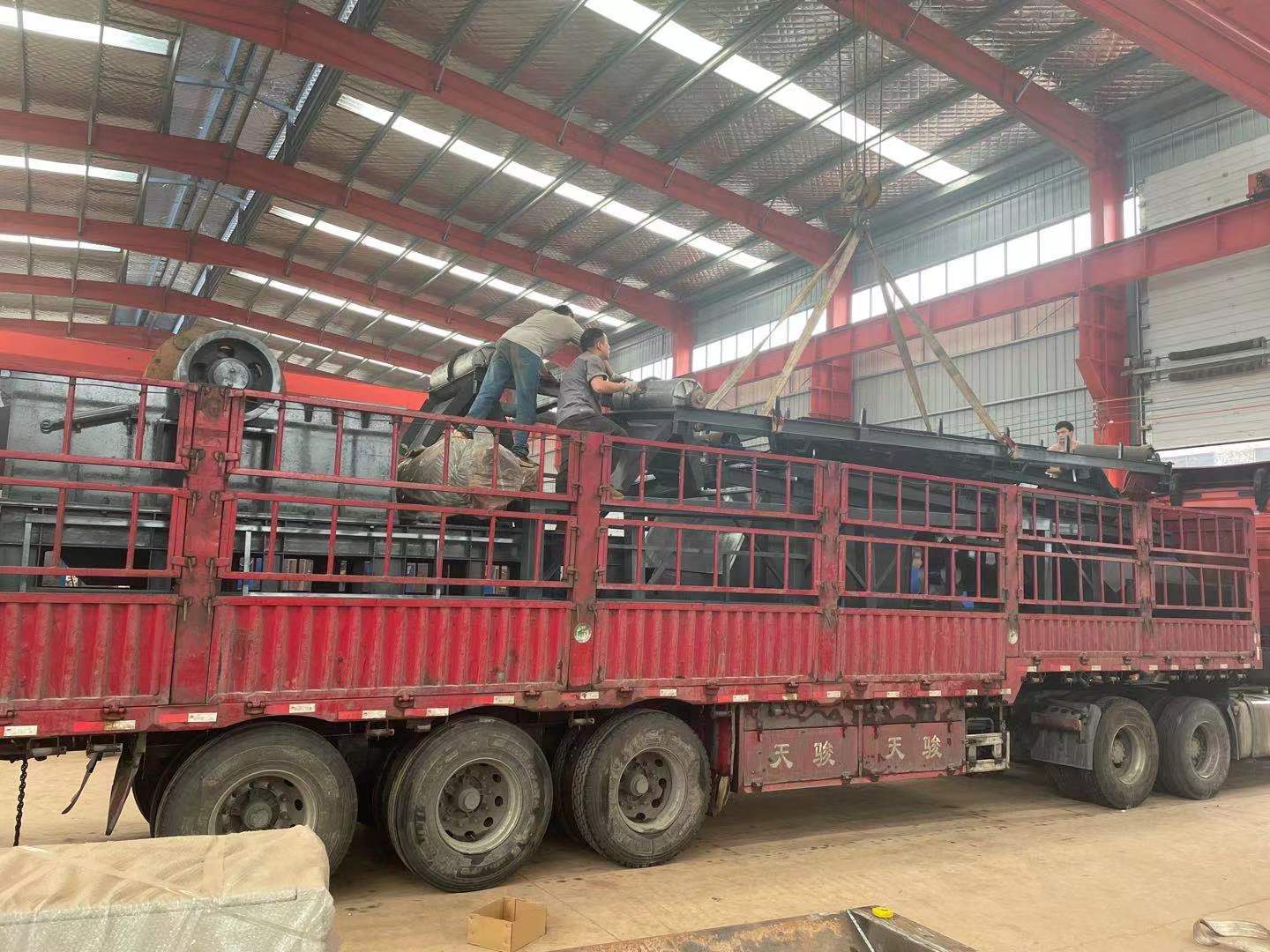 廢鋁破碎機(jī)設(shè)備性能如何？配置的篩網(wǎng)有什么用？