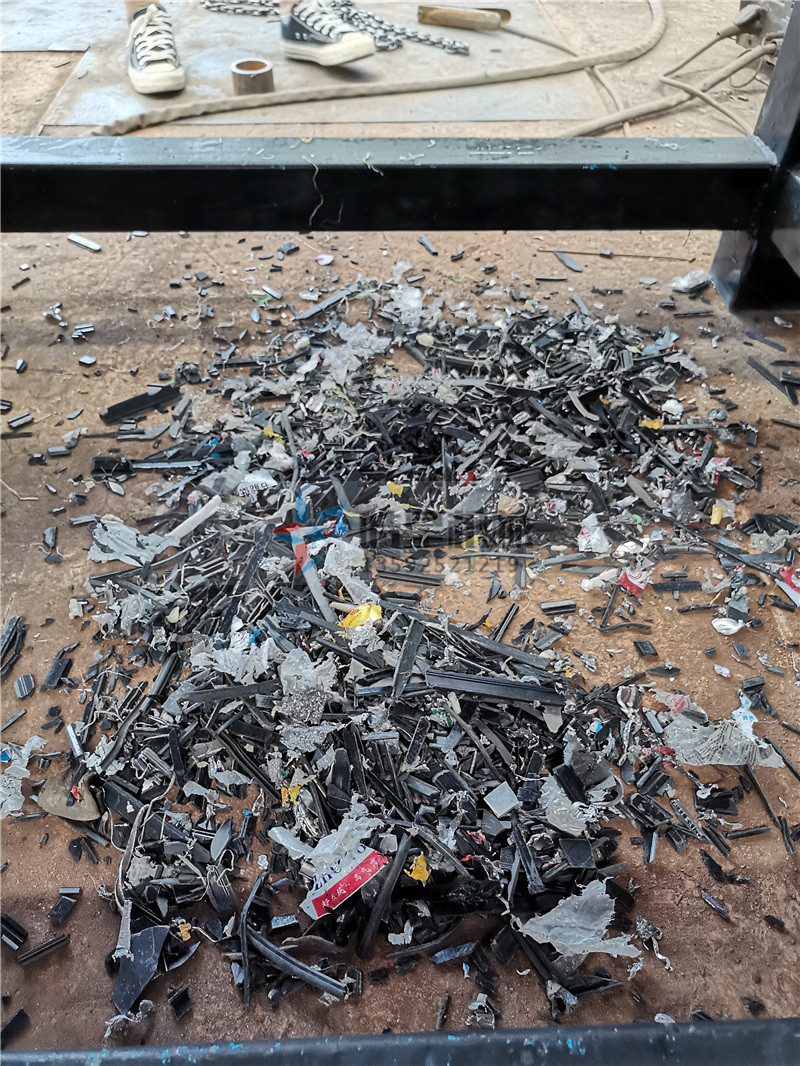 <a href='http://www.jkitzvalves.com/ptsb/1033.html' target='_blank'><span>渦電流分選機(jī)</span></a>|<a href='http://www.jkitzvalves.com/psxl/1278.html' target='_blank'><span>斷橋鋁破碎</span></a>分選效果